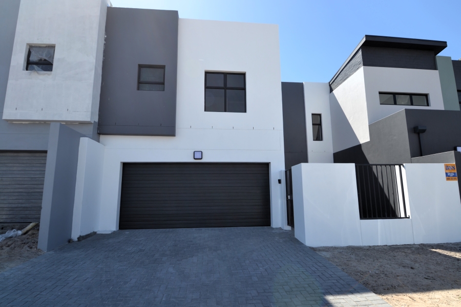 3 Bedroom Property for Sale in Sandown Western Cape